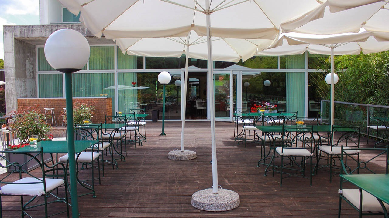 Terrace P&I Restaurant