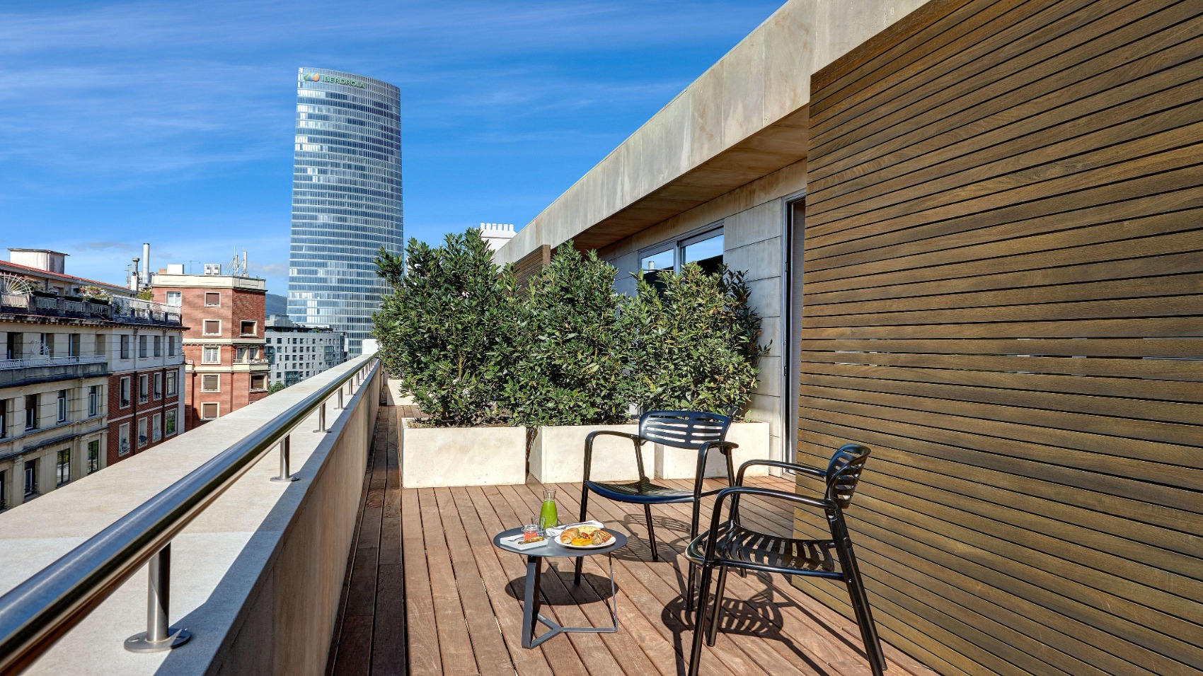 Terraza - The Artist Grand Hotel of Art 